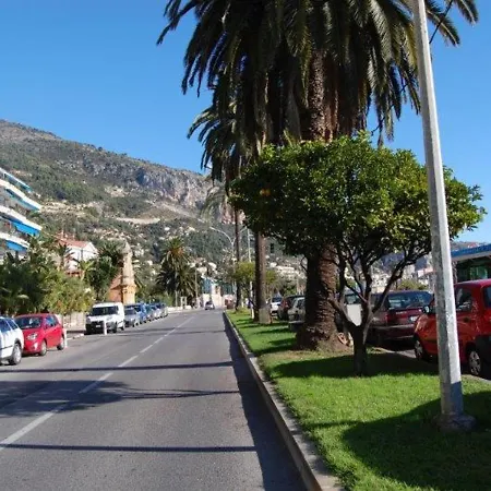 Apartment Calme 2p Refait A Neuf Avec Terrasse Et Wifi A - Fr-1-196-340 *