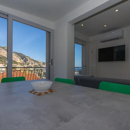 Apartment Calme 2p Refait A Neuf Avec Terrasse Et Wifi A - Fr-1-196-340 Menton